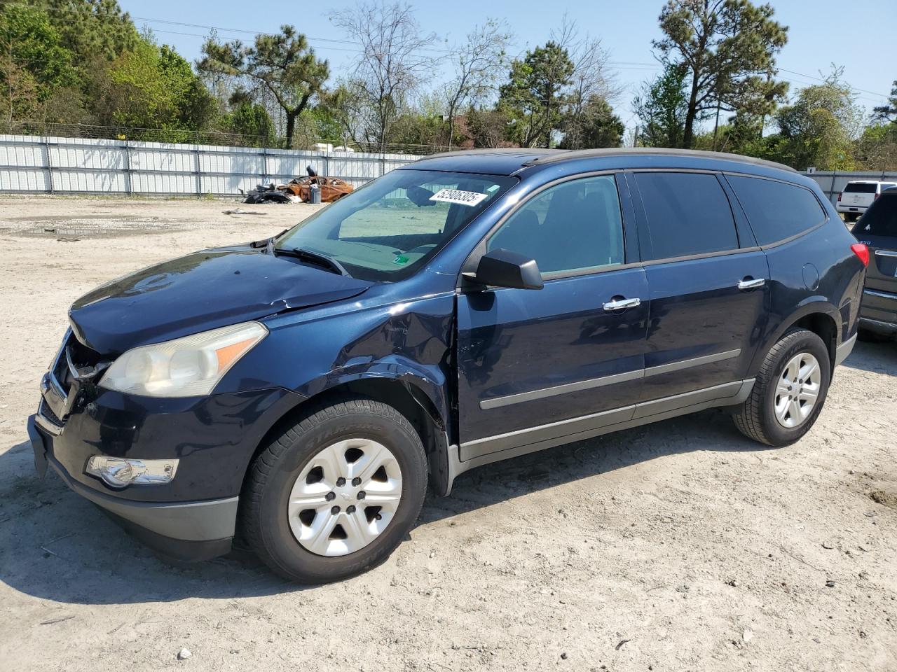 2012 Chevrolet Traverse Ls იყიდება Hampton-ში, VA - Front End