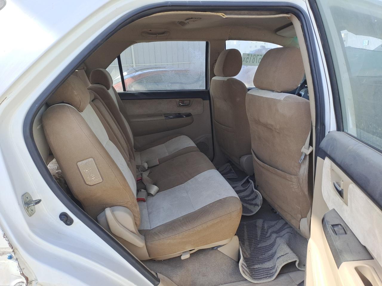 MHFYU59G3E7035347 - 2006 Toyota Fortuner - #54457815