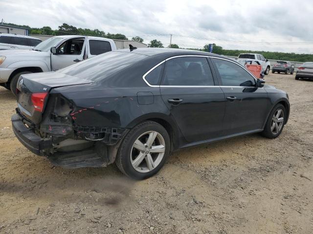 Sedans VOLKSWAGEN PASSAT 2013 Black