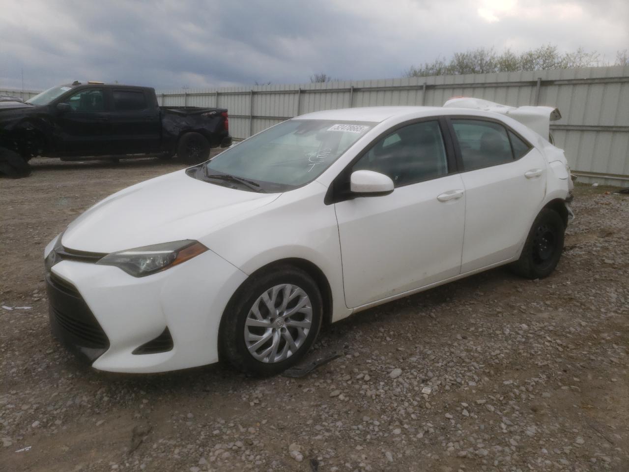 2T1BURHE6JC989690 TOYOTA COROLLA 2018