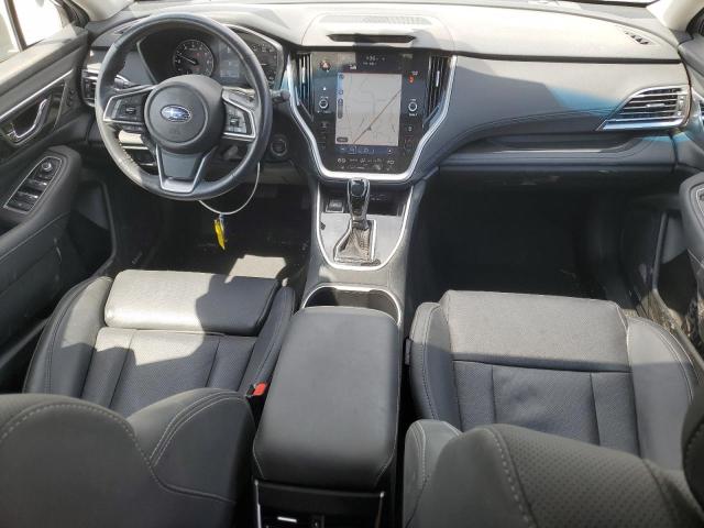  SUBARU OUTBACK 2021 Srebrny