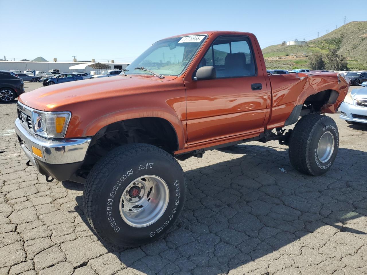 1989 Toyota Pickup 1/2 Ton Short Wheelbase Dlx იყიდება Colton-ში, CA - Rear End