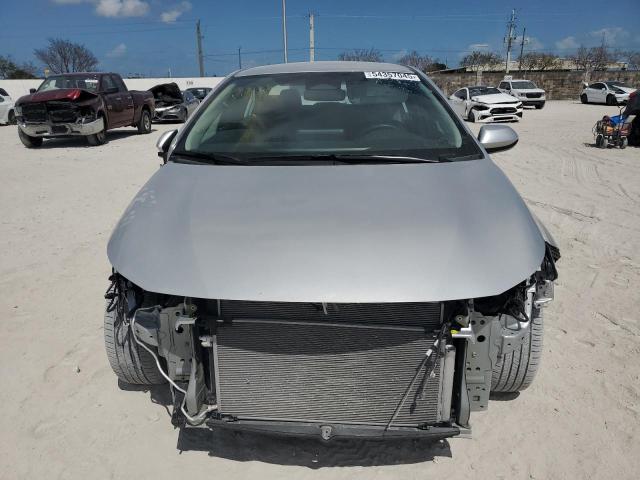  TOYOTA COROLLA 2024 Серебристый