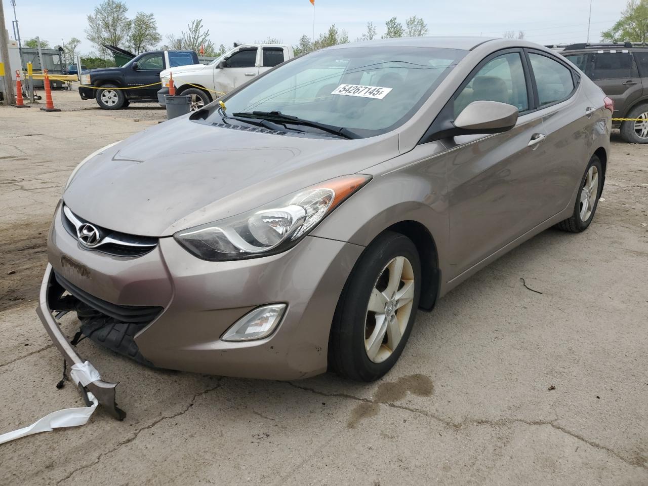 2012 Hyundai Elantra Gls   للبيع في Pekin، IL - Front End