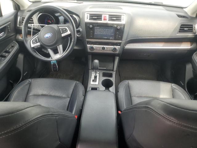  SUBARU OUTBACK 2017 Silver