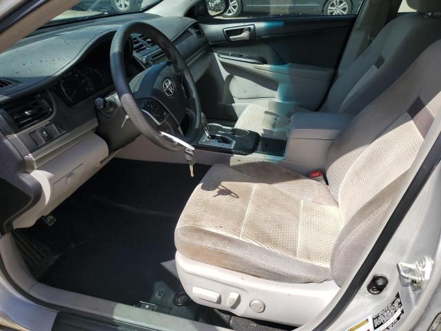  TOYOTA CAMRY 2014 Srebrny