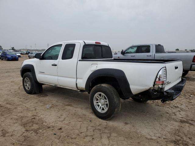  TOYOTA TACOMA 2015 Білий