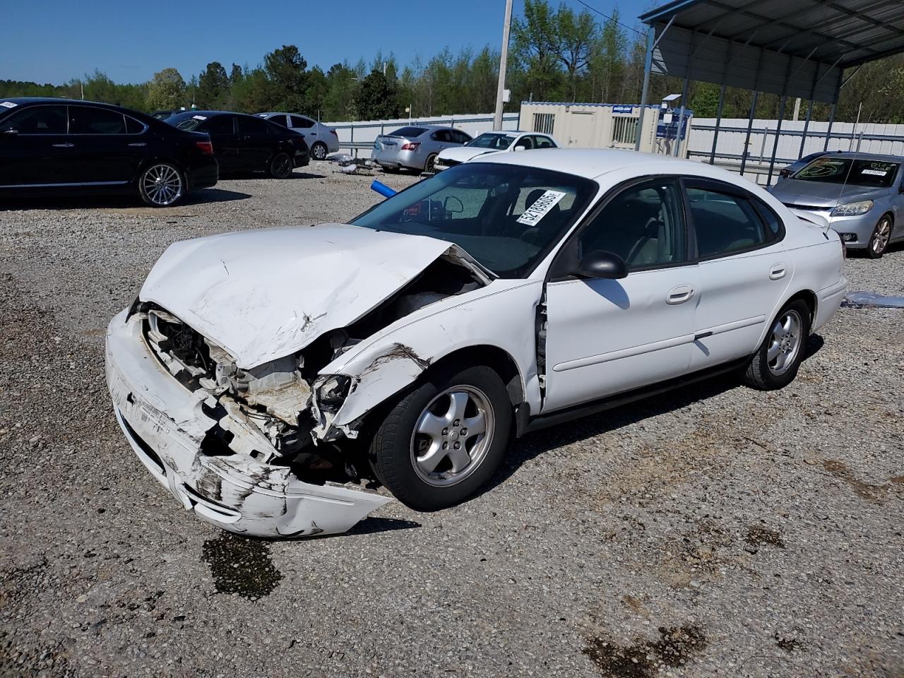 2006 Ford Taurus Se იყიდება Memphis-ში, TN - Front End