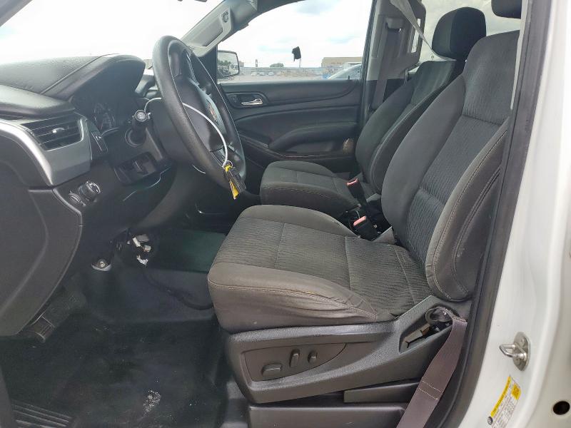Parquets CHEVROLET TAHOE 2017 Biały