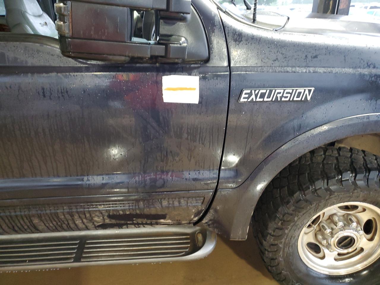 2000 Ford Excursion Limited VIN: 1FMNU43SXYEA13878 Lot: 54050075