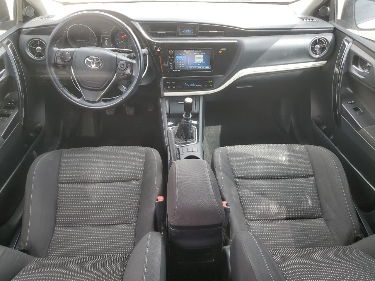 JTNKARJE8JJ565186 TOYOTA COROLLA 2018