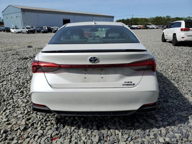 TOYOTA AVALON 2020 Biały