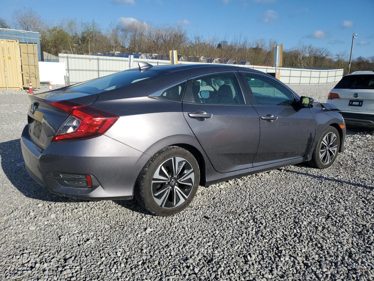 19XFC1E33HE002127 HONDA CIVIC 2017