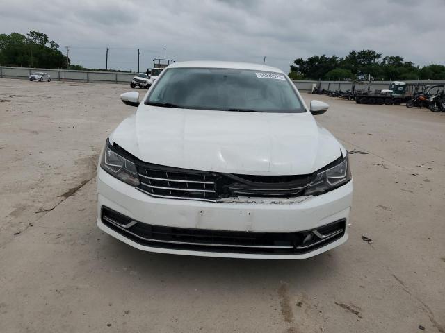  VOLKSWAGEN PASSAT 2016 White