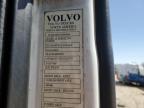 2016 Volvo Vnl Car Carrier Truck for Sale in Sun Valley, CA - Minor Dent/Scratches