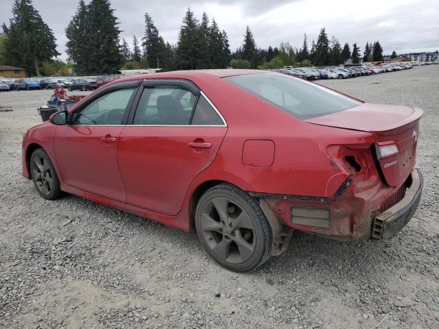  TOYOTA CAMRY 2014 Czerwony