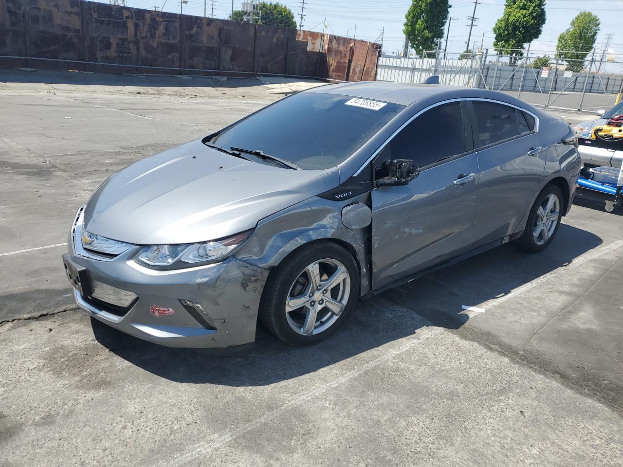 2018 Chevrolet Volt Lt for Sale in Wilmington, CA - All Over