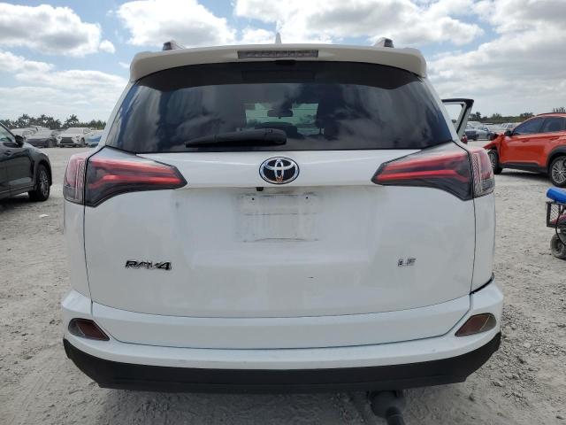  TOYOTA RAV4 2018 White