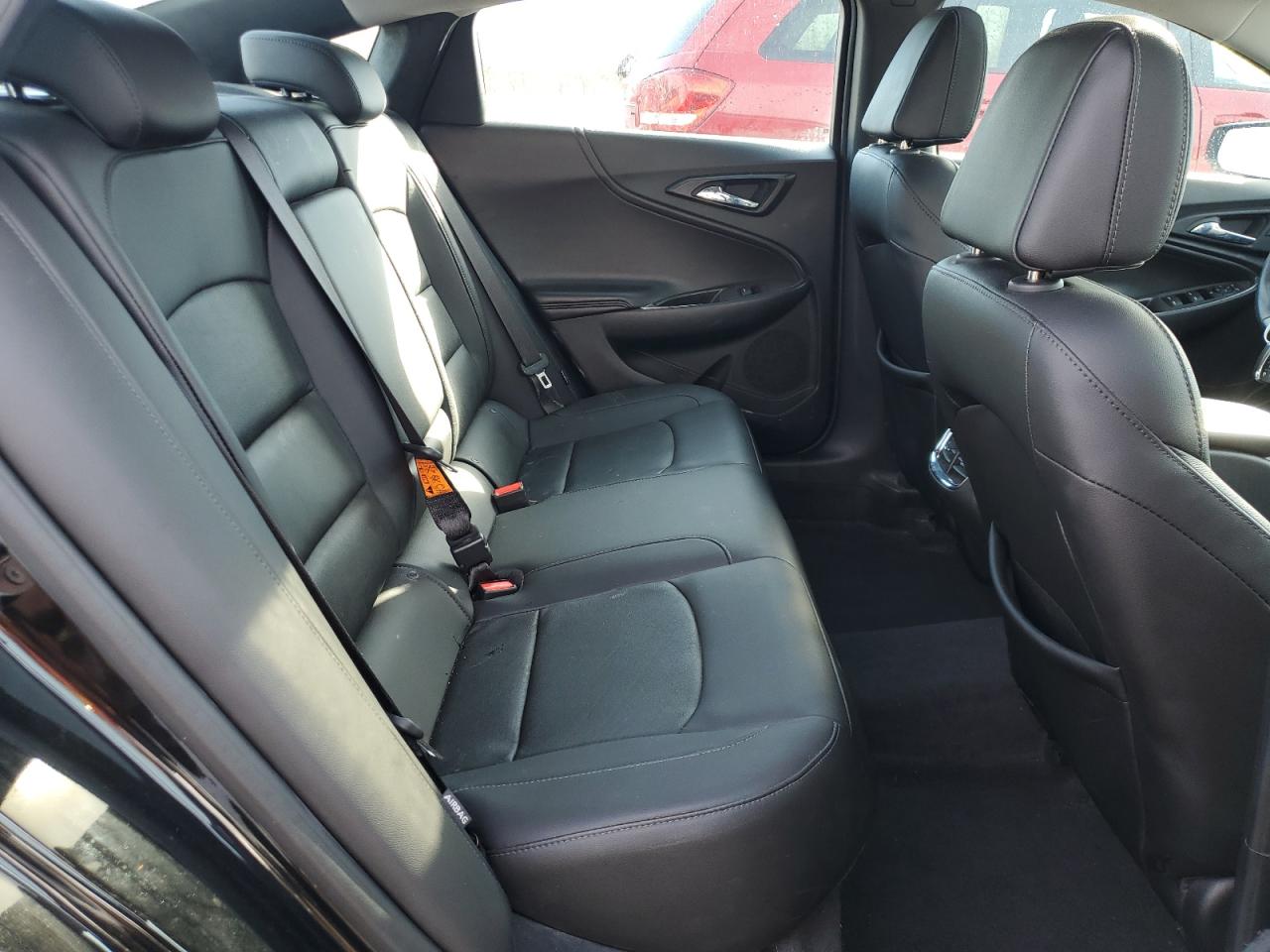 1G1ZE5ST9GF316283 CHEVROLET MALIBU 2016