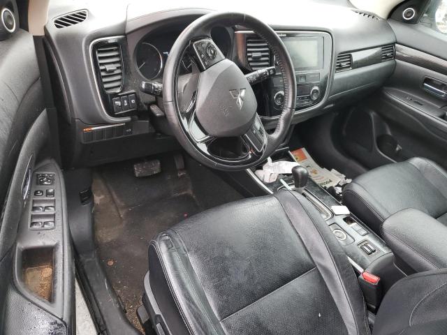  MITSUBISHI OUTLANDER 2018 Белы