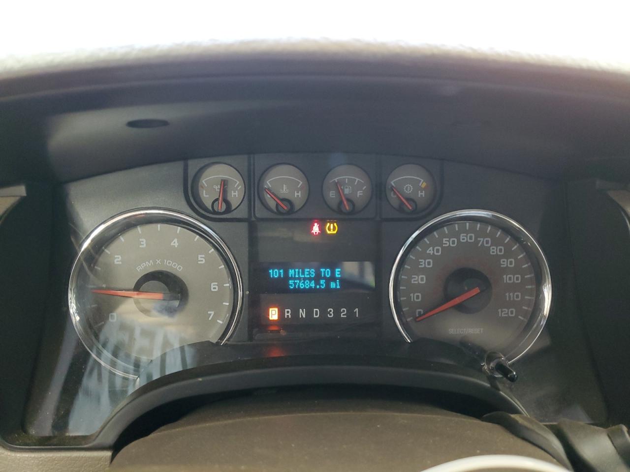 2010 Ford F150 VIN: 1FTNF1EV0AKA98399 Lot: 53677155