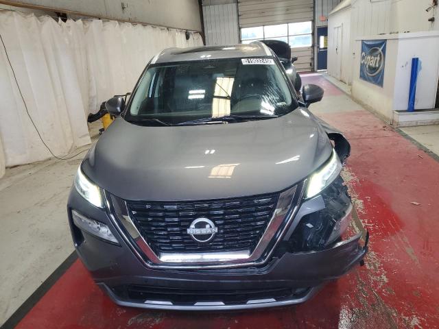  NISSAN ROGUE 2023 Серебристый