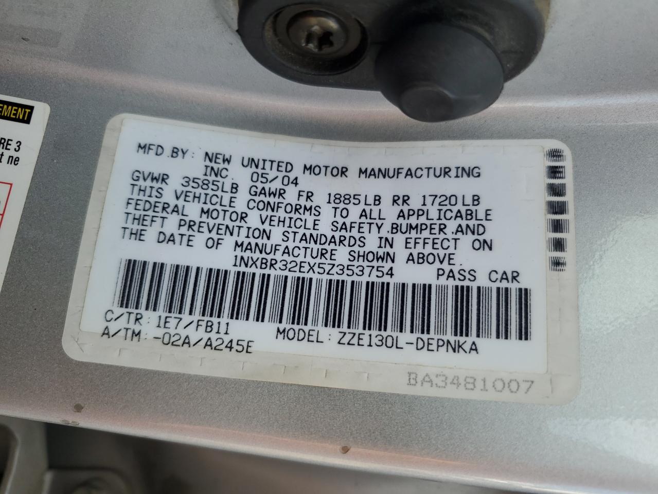 2005 Toyota Corolla Ce VIN: 1NXBR32EX5Z353754 Lot: 52724375