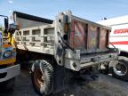 2001 International 4900 Dump Truck იყიდება Baltimore-ში, MD - Mechanical