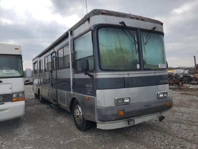 1989 Oshkosh Motor Truck Co. Conventional V