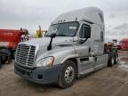 2016 Freightliner Cascadia Semi Truck for Sale in Elgin, IL - All Over