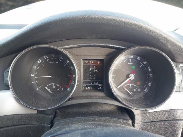 2009 SKODA SUPERB ELE