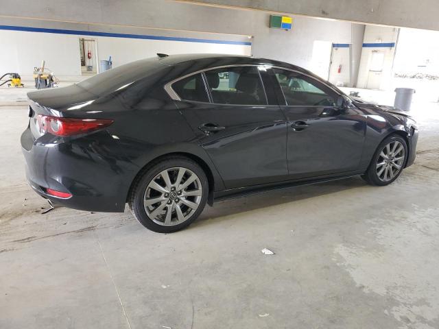  MAZDA 3 2022 Czarny