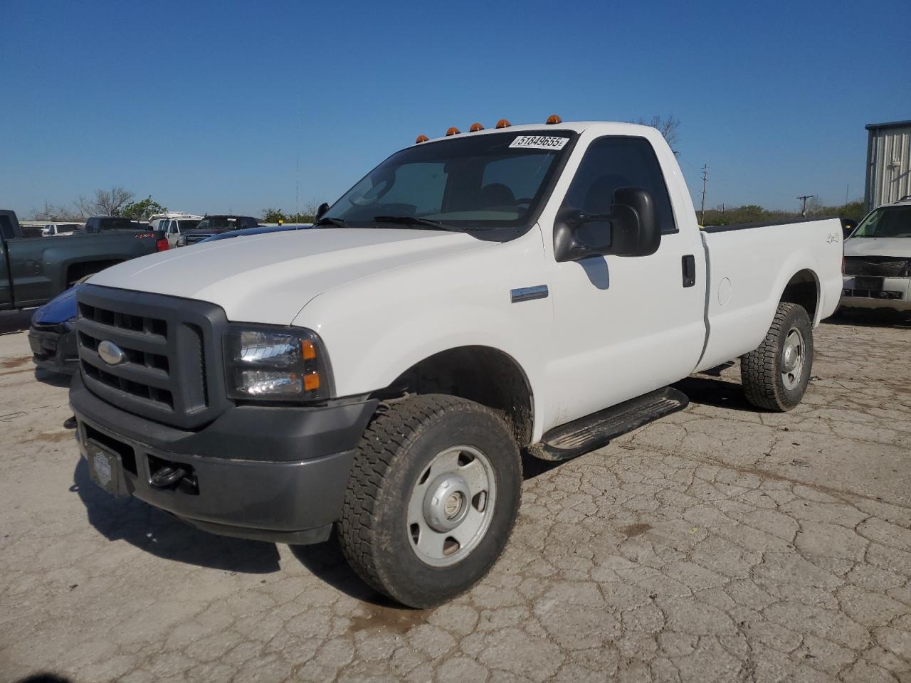 2005 Ford F250 Super Duty zu verkaufen in Kansas City, KS - Vandalism