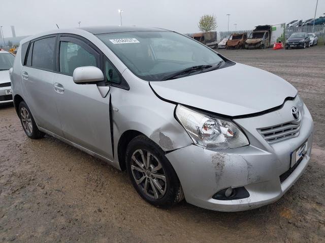 2010 TOYOTA VERSO TR D
