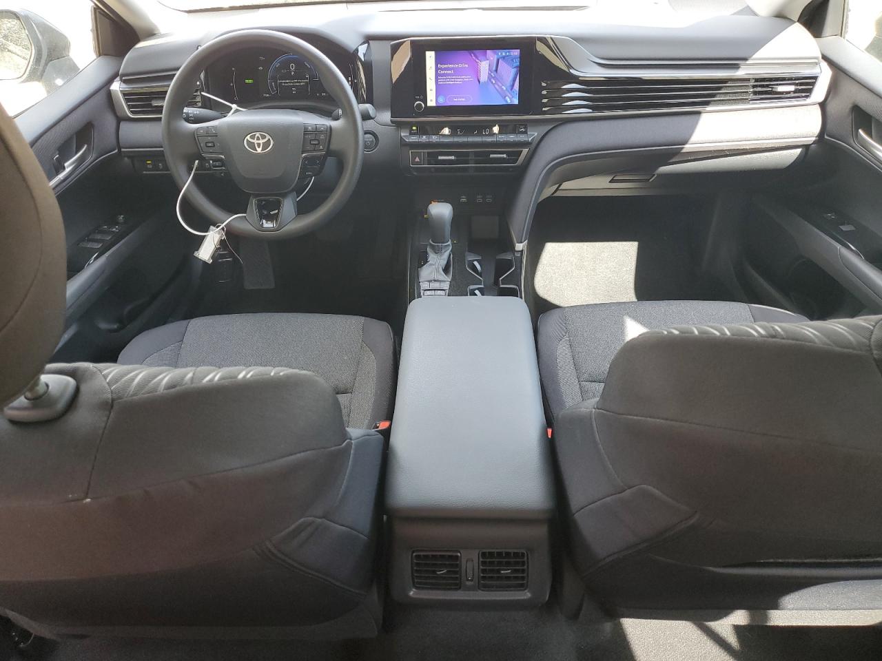 4T1DAACK3SU090155 TOYOTA CAMRY 2025