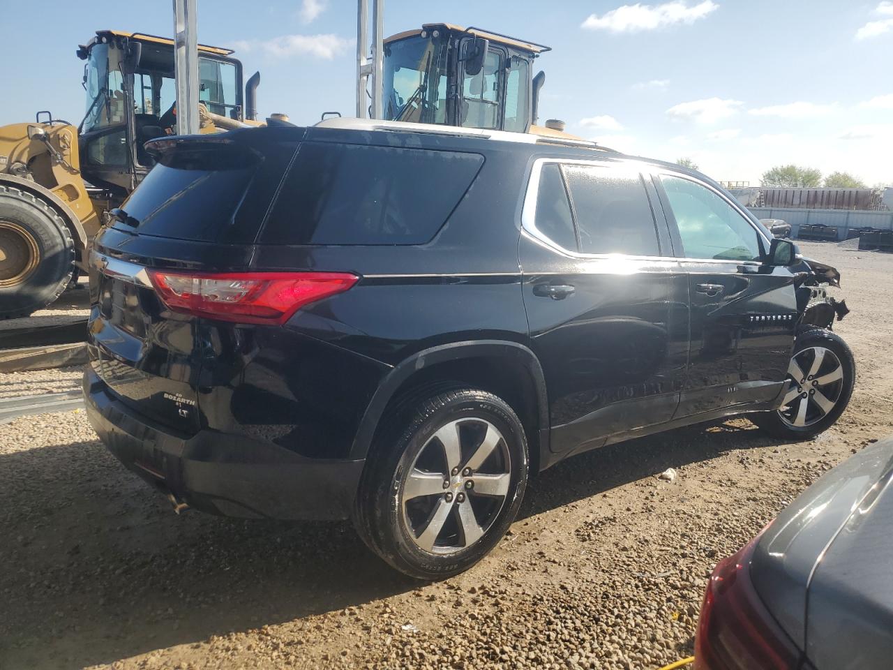 2018 Chevrolet Traverse - Image 3