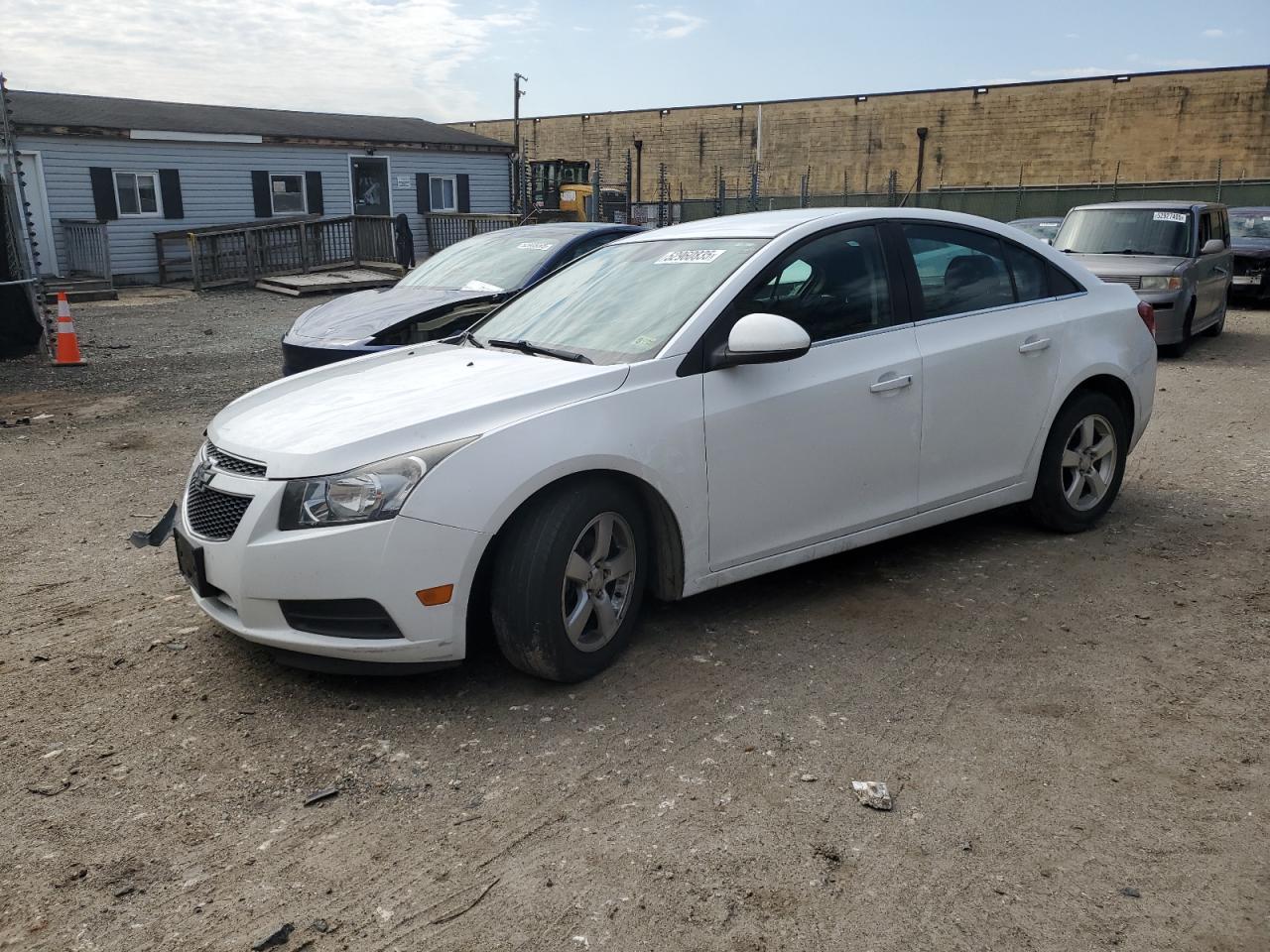 2014 Chevrolet Cruze Lt for Sale in Laurel, MD - Front End