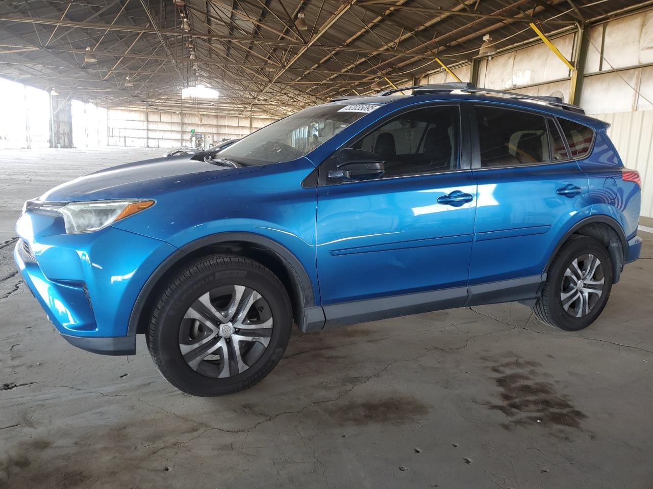 JTMZFREV9GJ082345 TOYOTA RAV4 2016