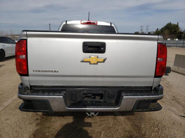  CHEVROLET COLORADO 2018 Srebrny