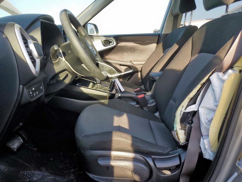  KIA SOUL 2022 Srebrny