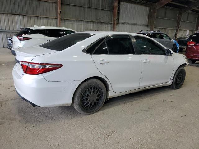 TOYOTA CAMRY 2017 Белы