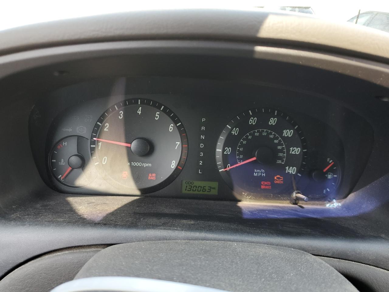 2004 Hyundai Elantra Gls VIN: KMHDN46D14U861749 Lot: 52625215