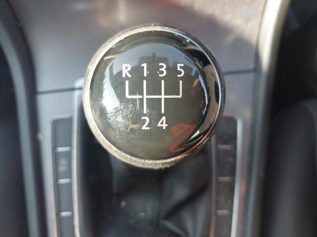 2013 VOLKSWAGEN GOLF S BLUEMOTION TECH TD 