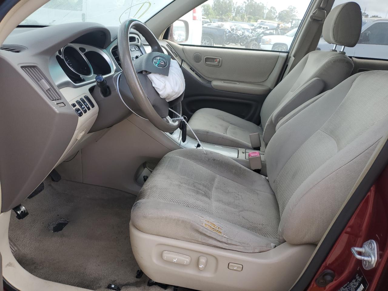 2004 Toyota Highlander Base VIN: JTEDP21A340026206 Lot: 51702675