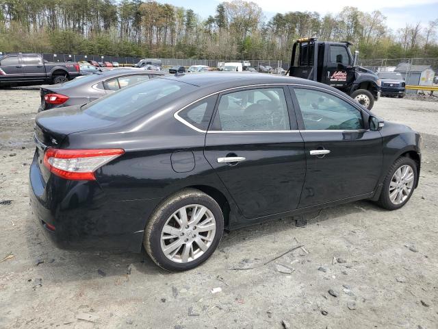 Sedans NISSAN SENTRA 2015 Czarny