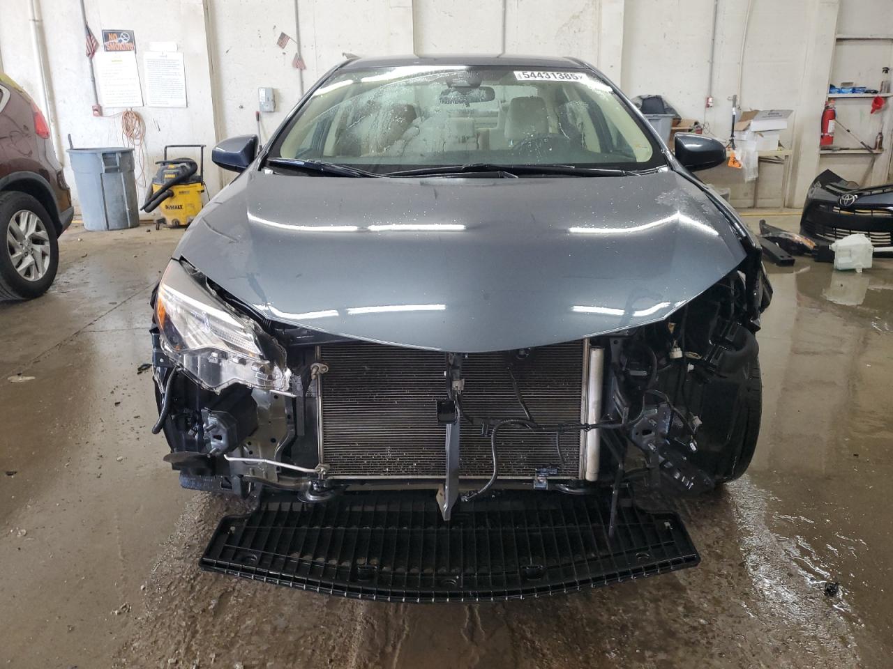 2T1BURHE8JC985835 TOYOTA COROLLA 2018