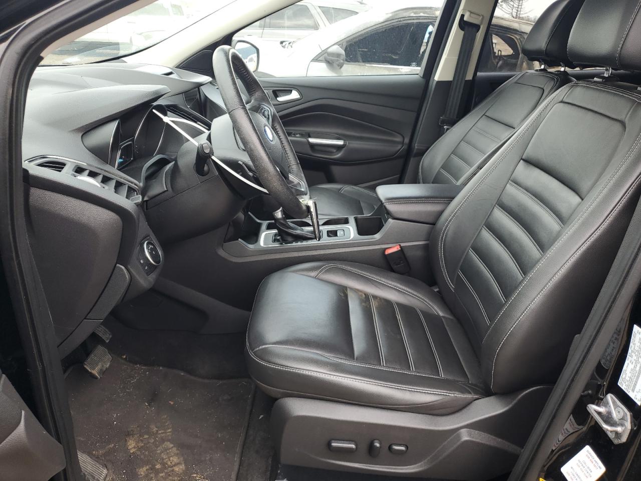 1FMCU9J9XHUB27003 FORD ESCAPE 2017