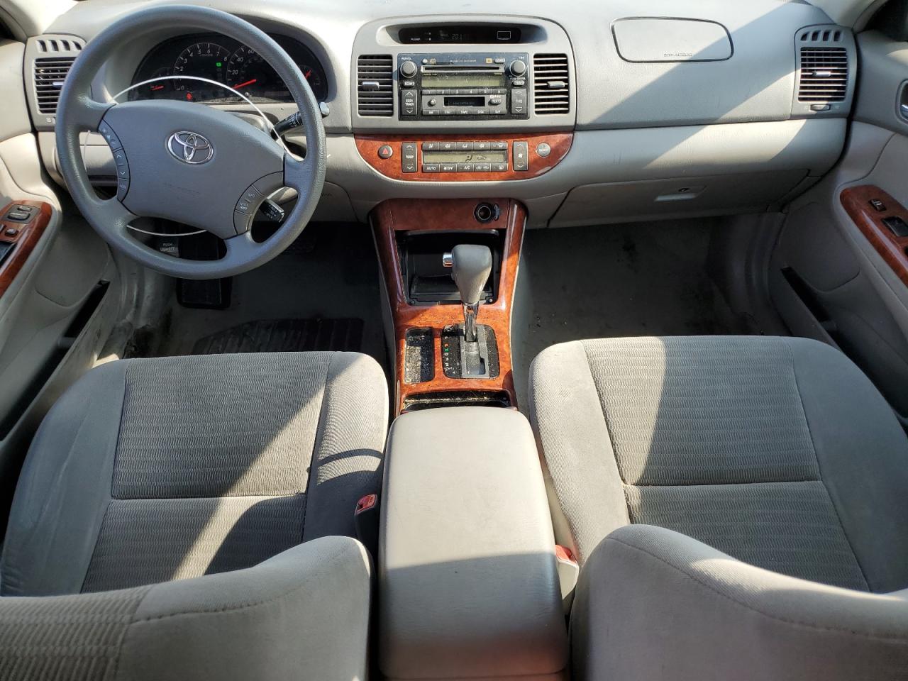 2005 Toyota Camry Le VIN: 4T1BE30K15U605444 Lot: 54863455