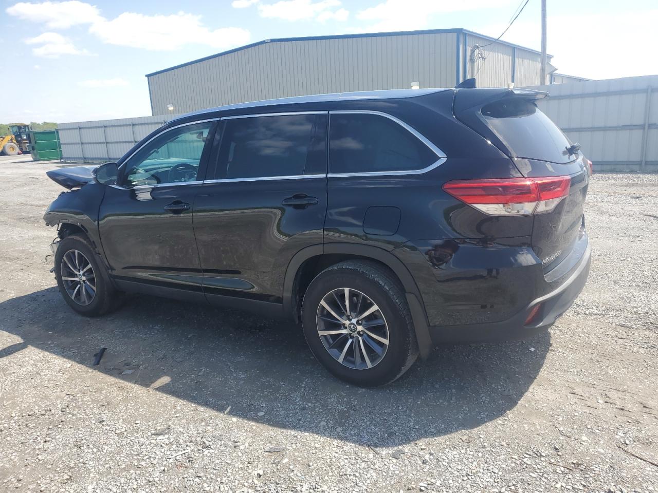 5TDJZRFH3KS599097 TOYOTA HIGHLANDER 2019