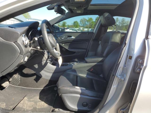  MERCEDES-BENZ GLA-CLASS 2018 Srebrny